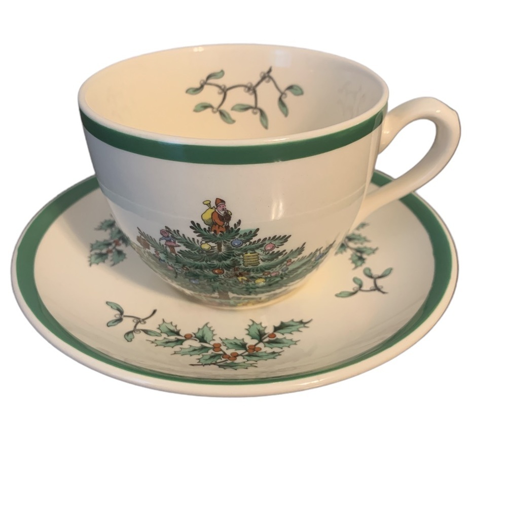 Spode England Christmas Tree teacup and saucer set